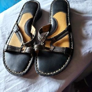 Womens Sandals sz 9 M